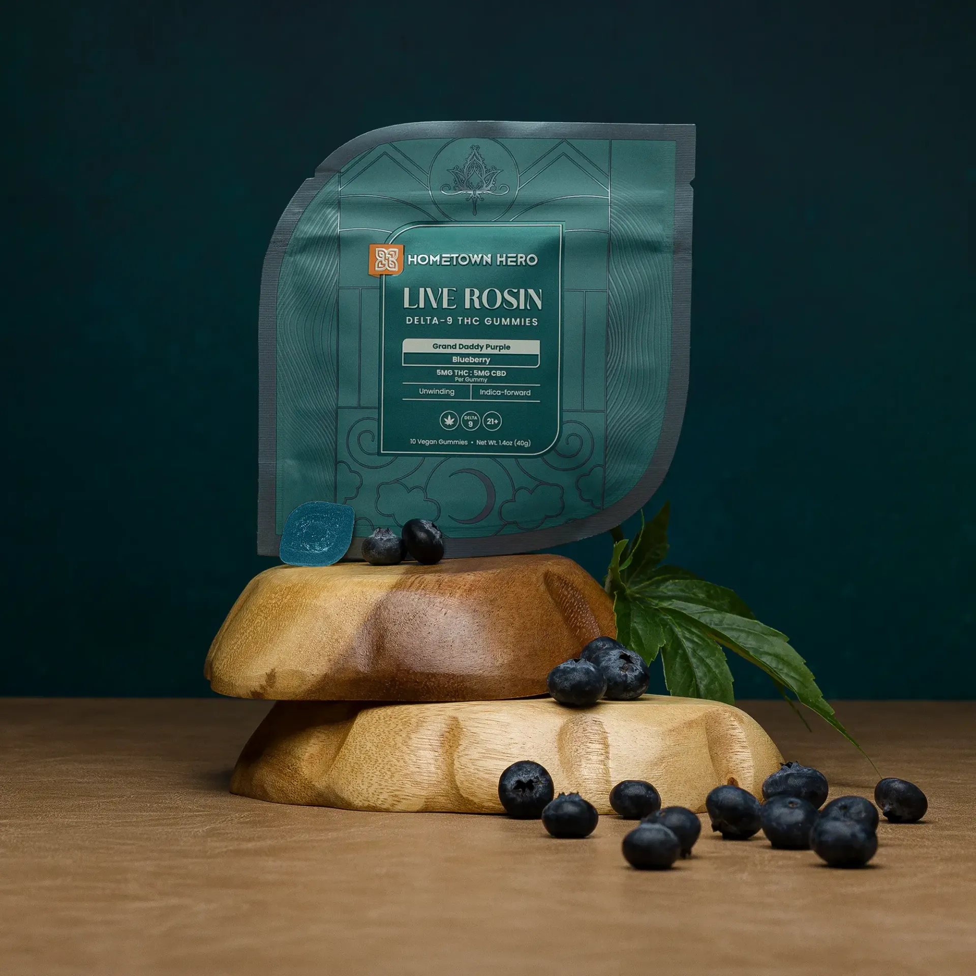 HOMETOWN HERO: BLUEBERRY 1:1 DELTA 9 THC + CBD GUMMIES (INDICA) - 100MG - Image 3